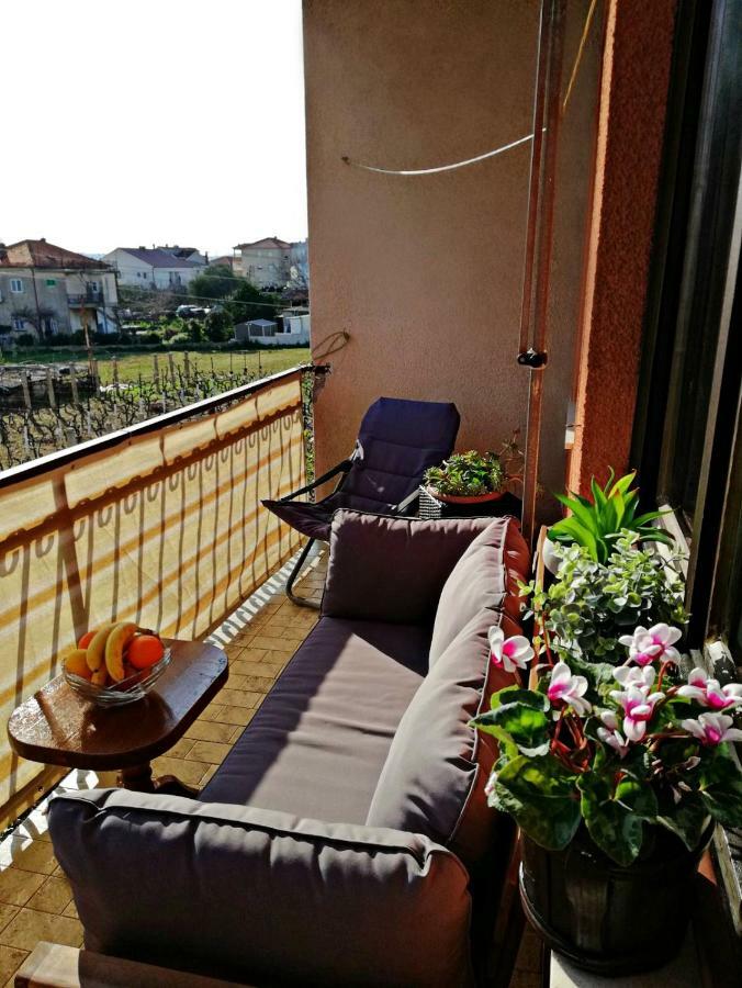 Apartmani Anda Трогир Екстериор снимка