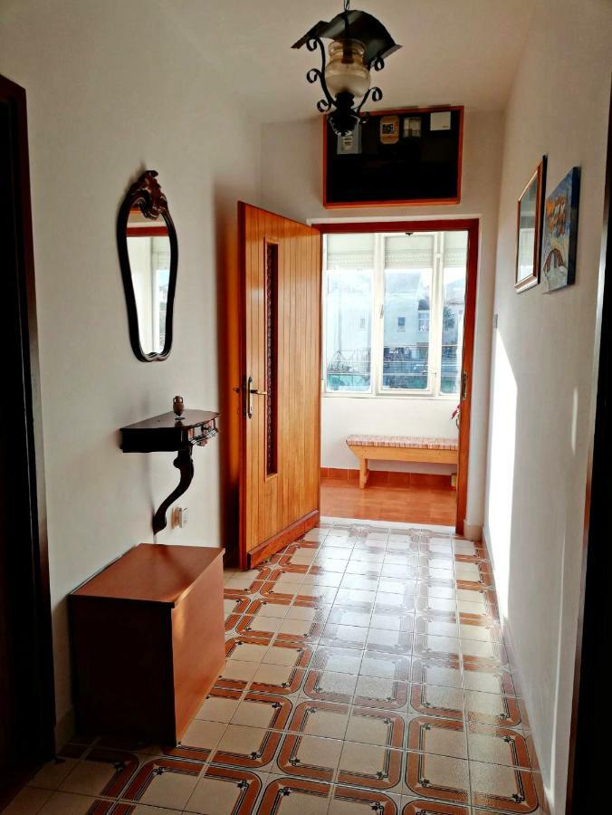 Apartmani Anda Трогир Екстериор снимка